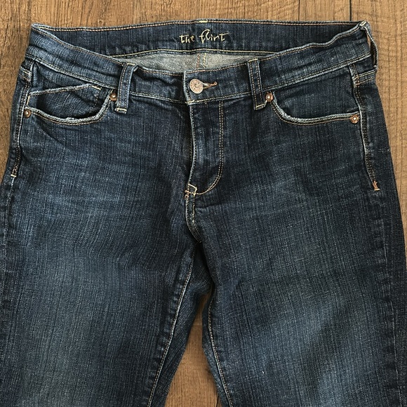 Old Navy Mid Rise The Flirt Bootcut Denim Jeans Size 4 - Picture 2 of 10